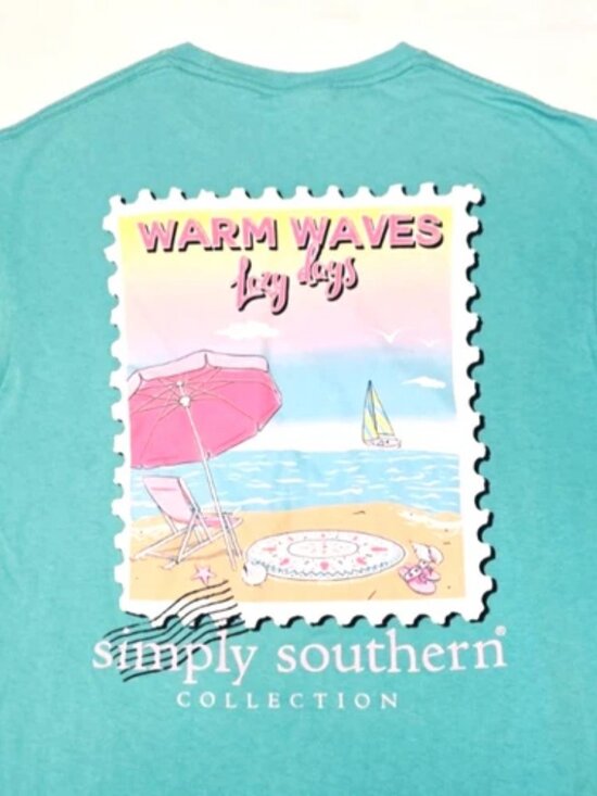 Simply Southern Tops - Simply Southern "Warm Waves - Lazy Days" Women's Green T-shirt. * EUC *